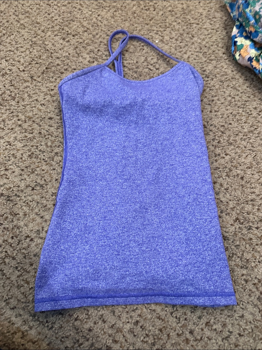 flow with the Y size 6 lulu top.